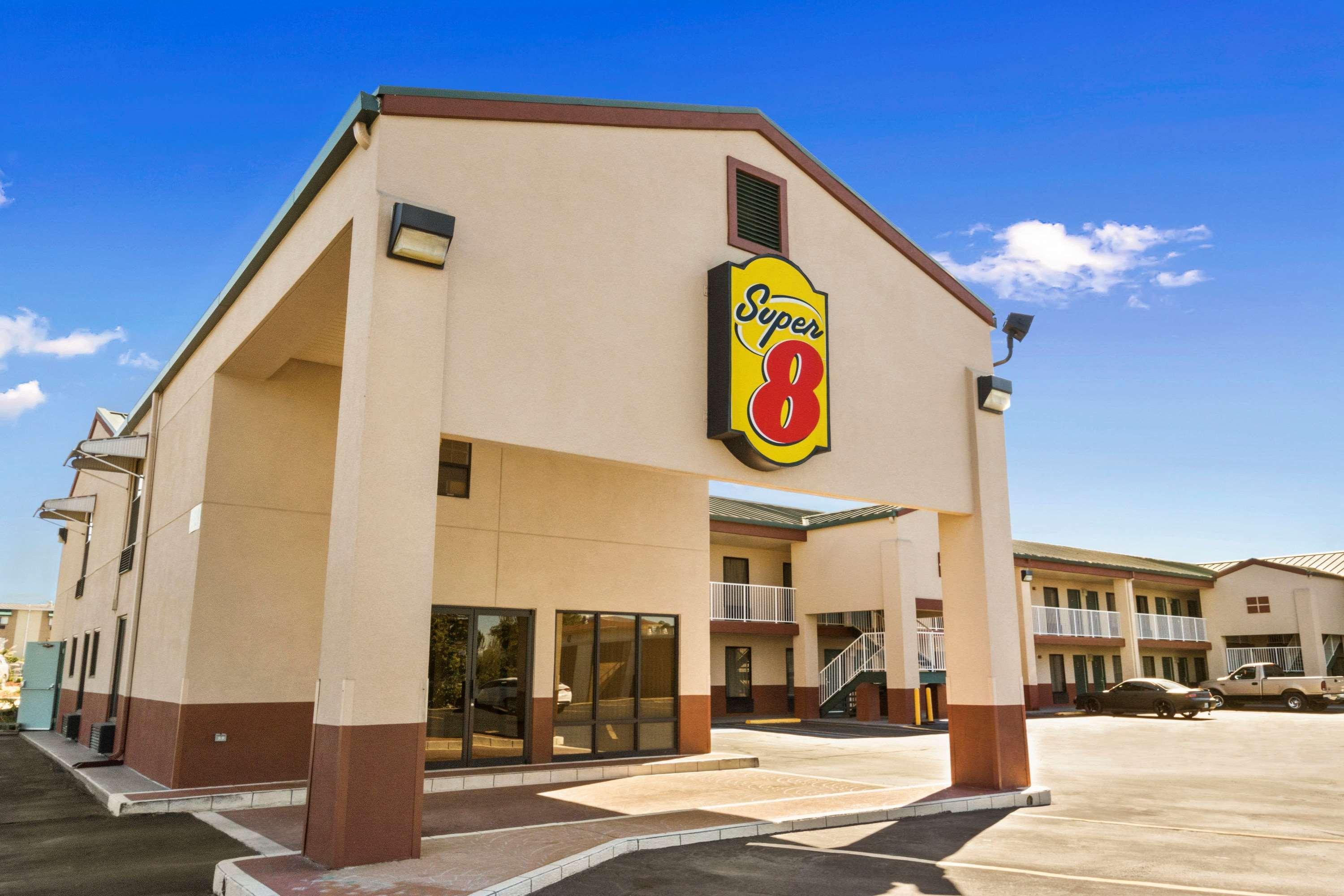 Super 8 By Wyndham Hattiesburg North Kültér fotó
